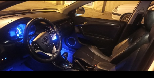 تصویر جک J5 اتوماتیک 2