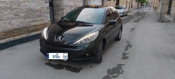 تصویر پژو 207 اتوماتیک TU5P 1