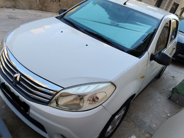 تصویر رنو ساندرو دنده ای 4