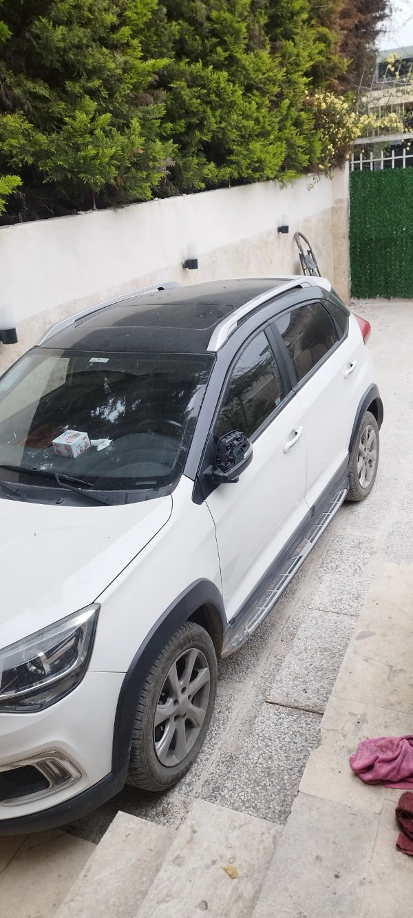تصویر ام وی ام X22 اتوماتیک اسپرت اکسلنت 4