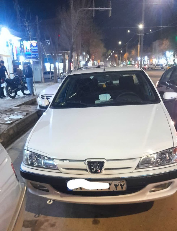 تصویر پژو پارس XU7P 1