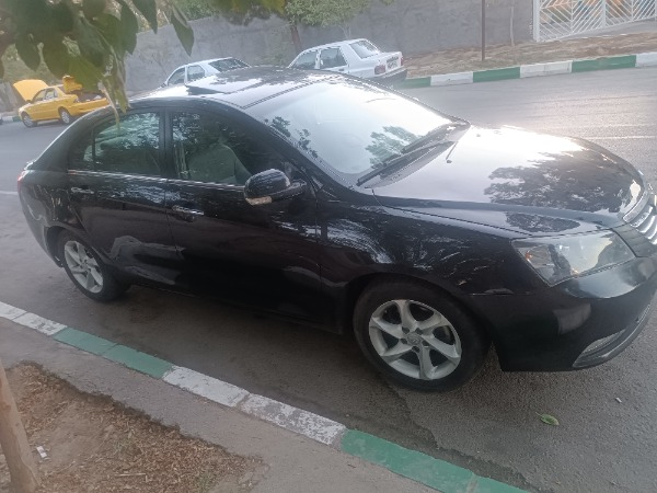 تصویر جیلی امگرند EC7 دنده ای 1