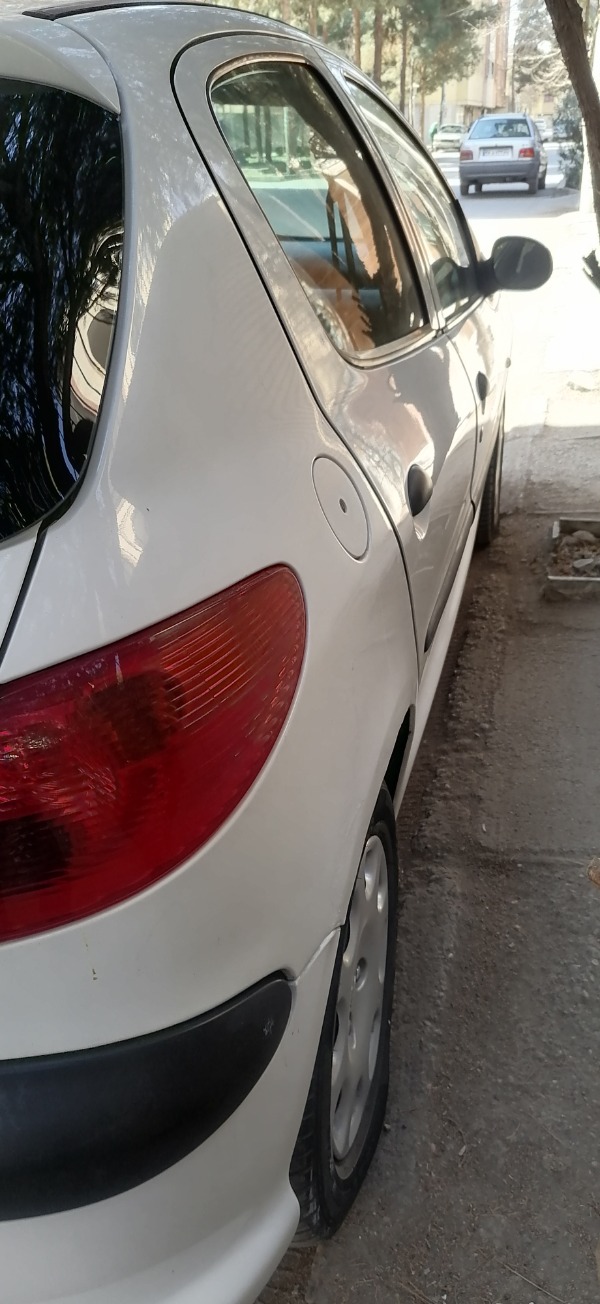 تصویر پژو 206 تیپ 2 3
