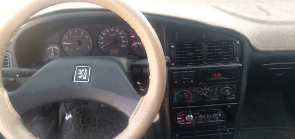تصویر پژو 405 GLX بنزینی 1