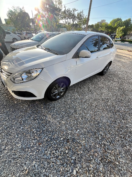 تصویر جک J4 اتوماتیک آپشنال 2
