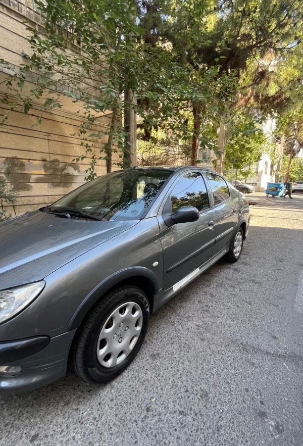 تصویر پژو 206 SD V8 1