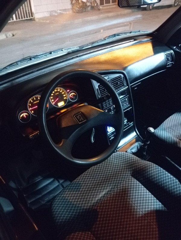 تصویر پژو 405 GLX بنزینی 5
