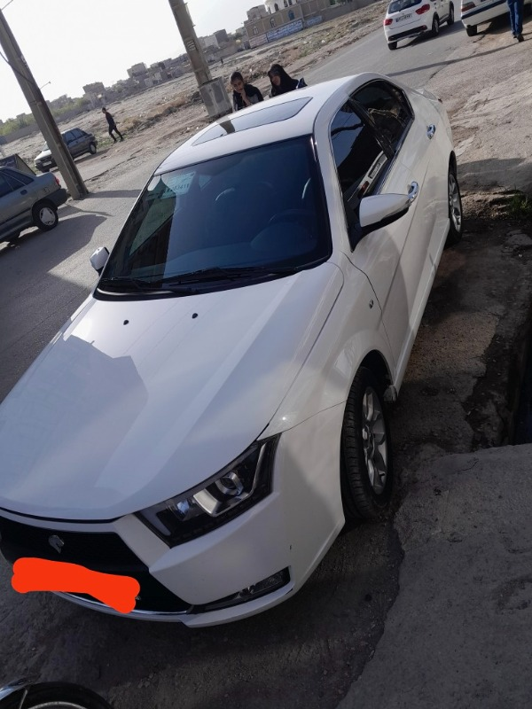 تصویر دنا پلاس توربو 5 دنده 1