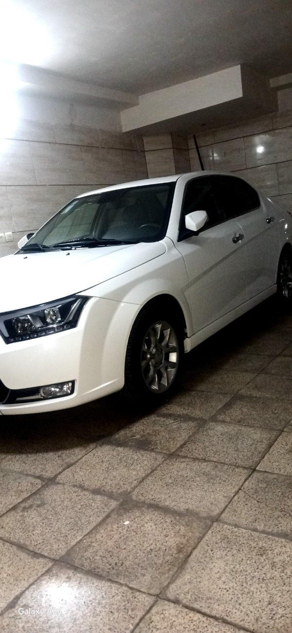 تصویر دنا پلاس توربو 6 دنده EF7 1