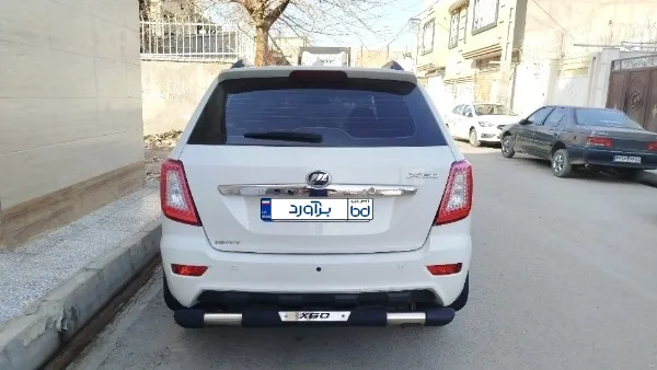 تصویر لیفان X60 دنده ای 5