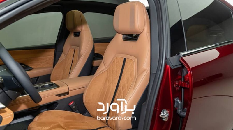 فضای کابین مزدا EZ-6 